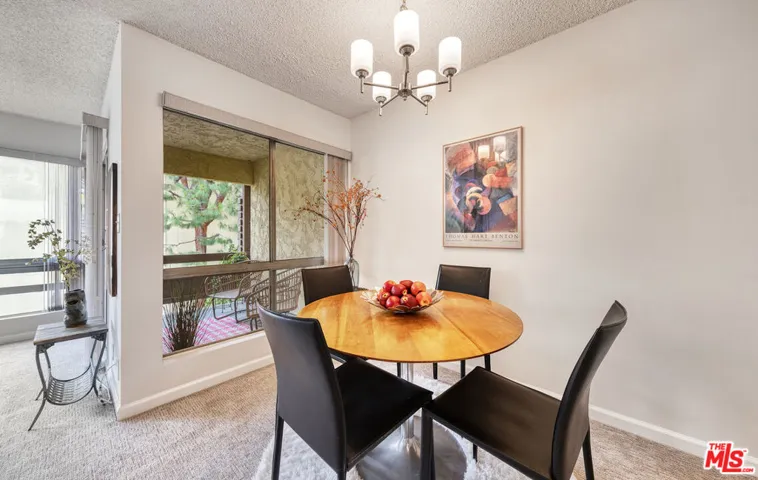 6250 Buckingham 204, Culver City, California 90230