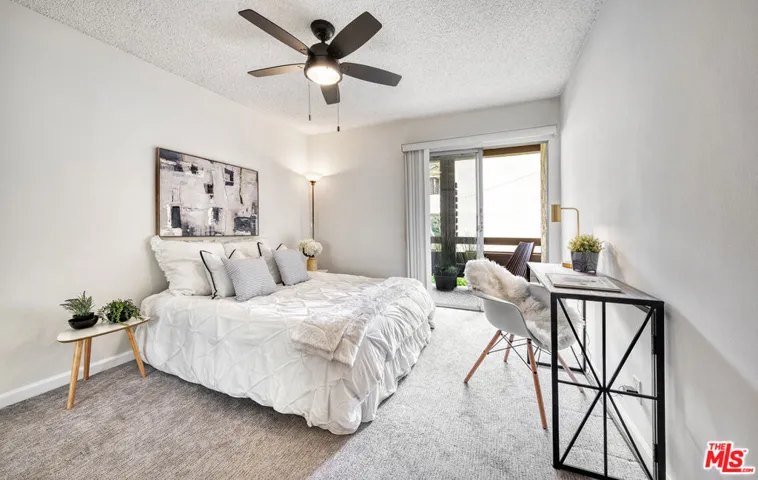 6250 Buckingham 204, Culver City, California 90230