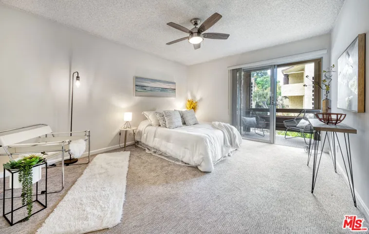 6250 Buckingham 204, Culver City, California 90230