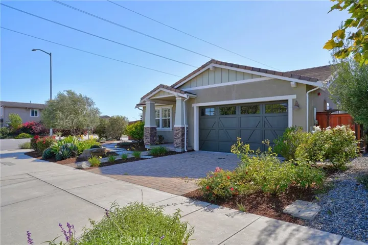 3238 Cherry Lane, San Luis Obispo, California 93401