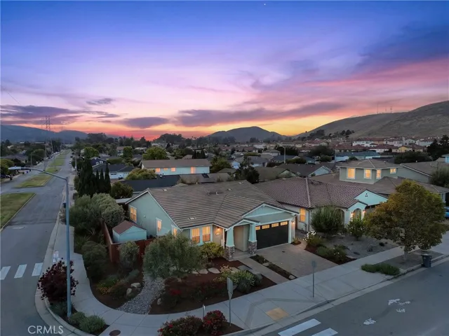 3238 Cherry Lane, San Luis Obispo, California 93401