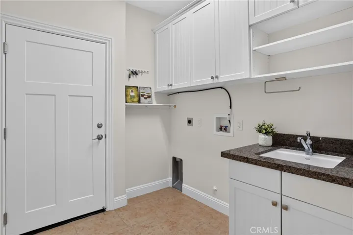 3238 Cherry Lane, San Luis Obispo, California 93401