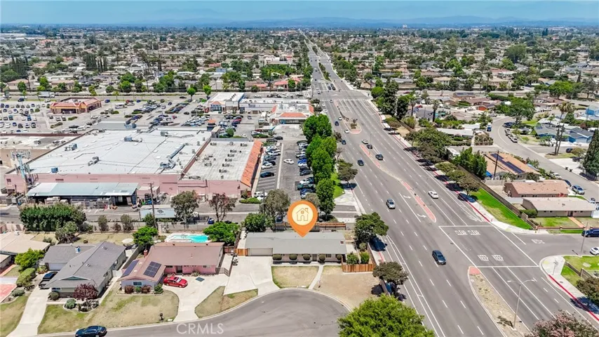 9961 Aldgate Ave Garden Grove CA
