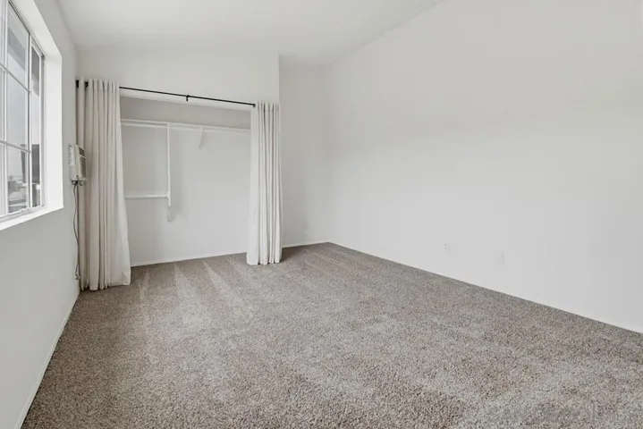 4536 Arizona 2, San Diego, California 92116