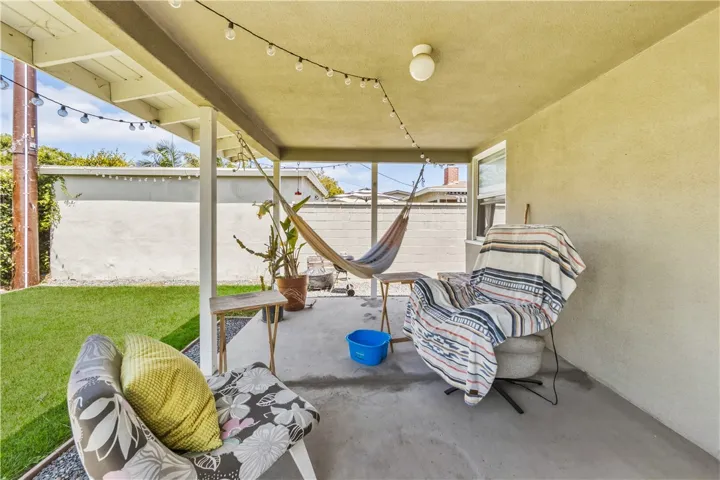 6721 E La Marimba, Long Beach, California 90815