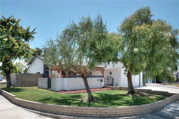 5168 Elderhall, Lakewood, California 90712