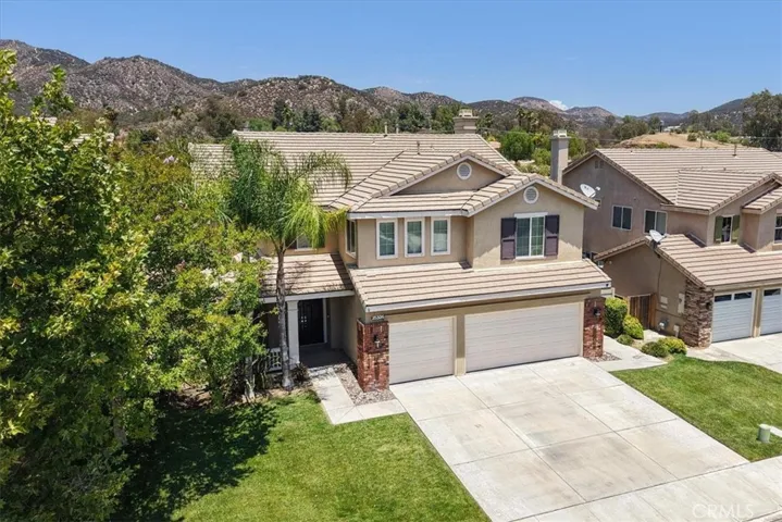 25326 Chesterfield Lane, Wildomar, California 92595