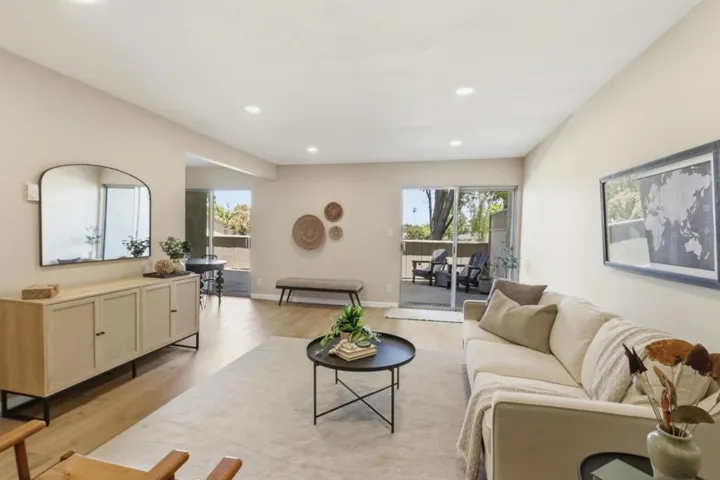 7150 Rainbow Drive 3, San Jose, California 95129