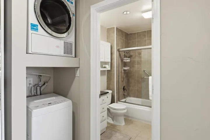 7150 Rainbow Drive 3, San Jose, California 95129