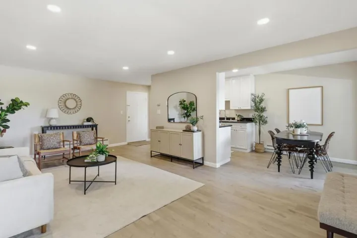7150 Rainbow Drive 3, San Jose, California 95129