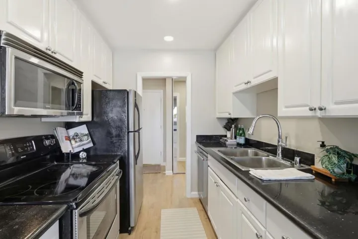 7150 Rainbow Drive 3, San Jose, California 95129