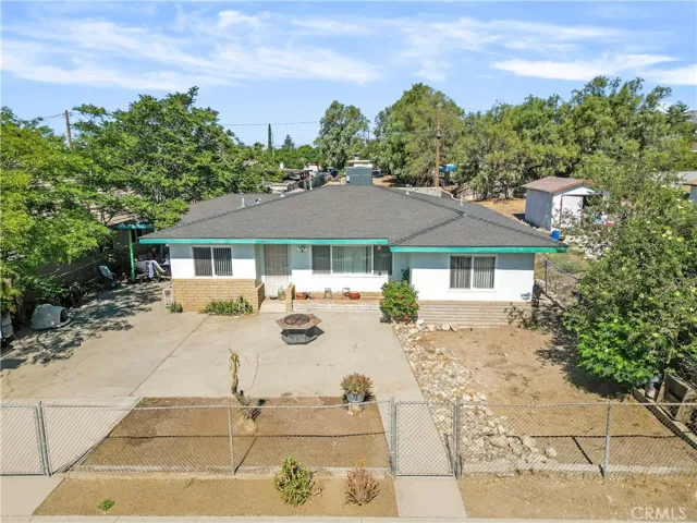 859 N Allen, Banning, California 92220
