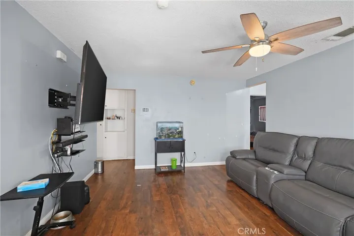 859 N Allen, Banning, California 92220