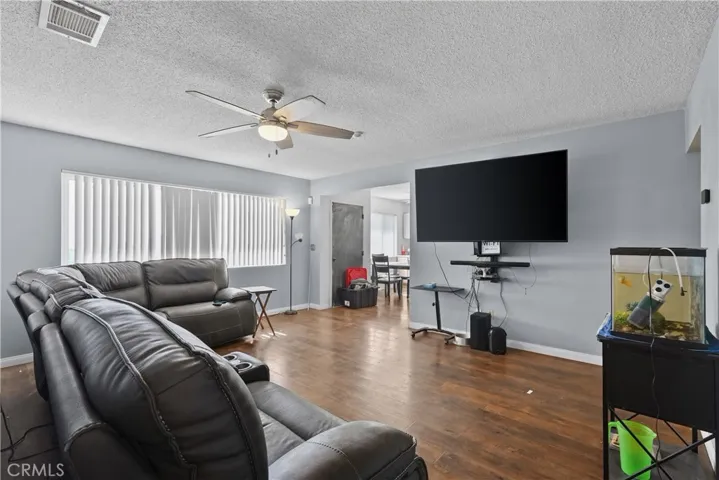 859 N Allen, Banning, California 92220