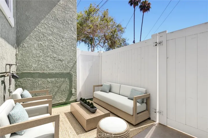 9214 Palm Street, Bellflower, California 90706