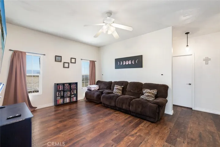 34715 Empty Saddle, Hemet, California 92544