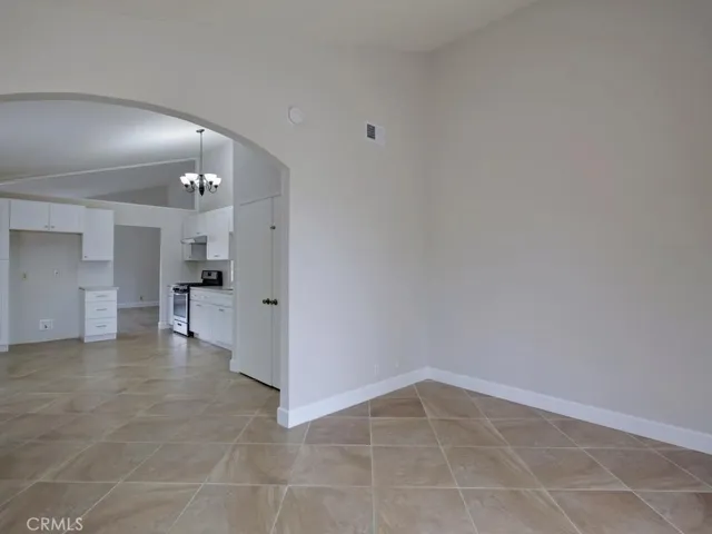 24561 Sadaba, Mission Viejo, California 92692