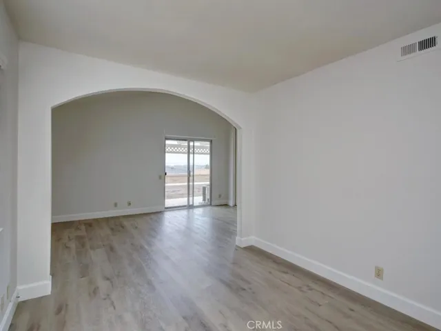 Master bedroom with retreat and extra closet - Make it an office or work-out area!! Great to have additional "multi-use" space