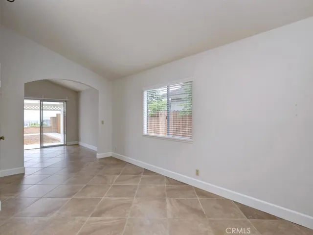 24561 Sadaba, Mission Viejo, California 92692