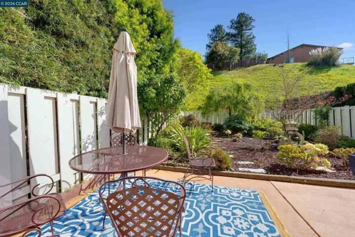 131 Ironwood, Oakland, California 94605