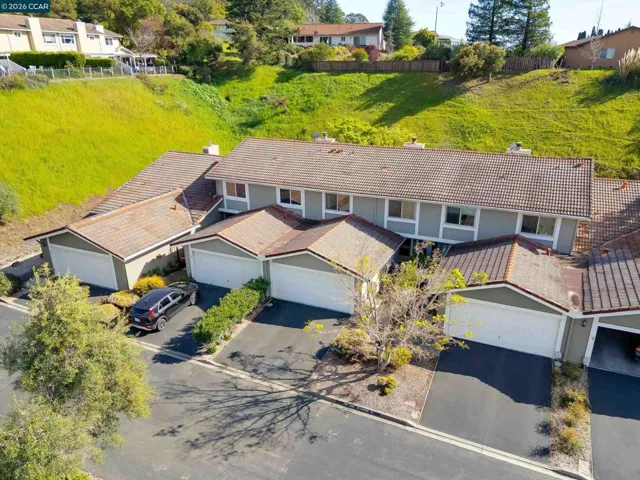 131 Ironwood, Oakland, California 94605