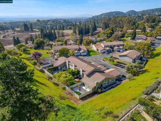 131 Ironwood, Oakland, California 94605