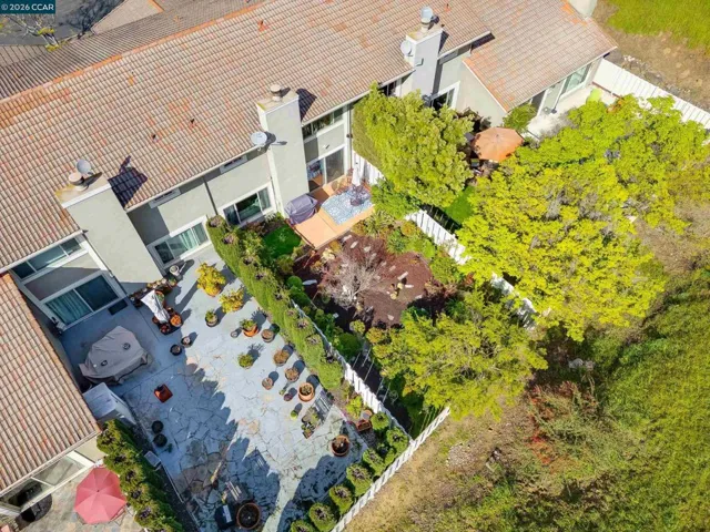 131 Ironwood, Oakland, California 94605