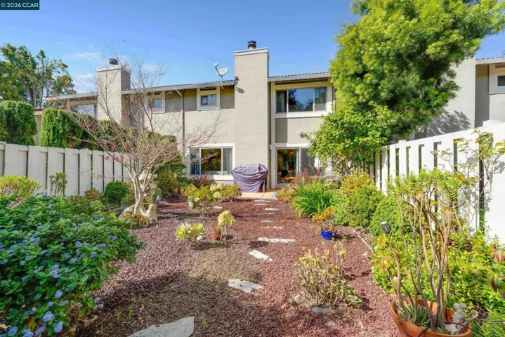 131 Ironwood, Oakland, California 94605