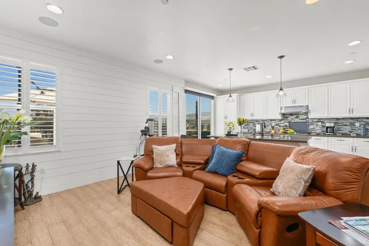 13238 Mystic Way, Lakeside, California 92040