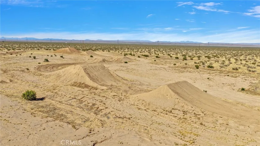 7162 Emily, Adelanto, California 92301