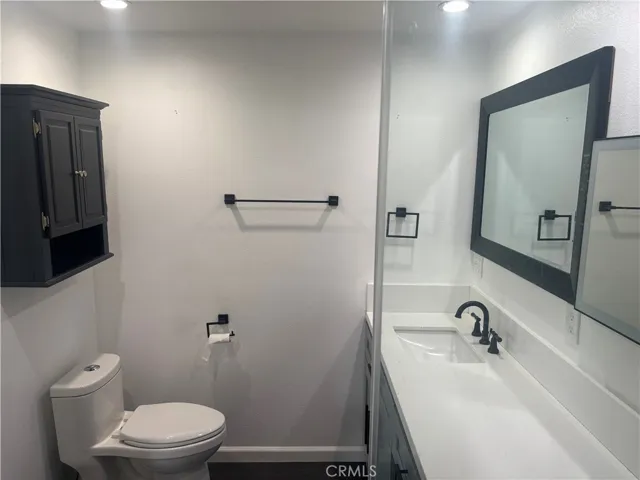 7547 Shoup Ave, West Hills, California 91307
