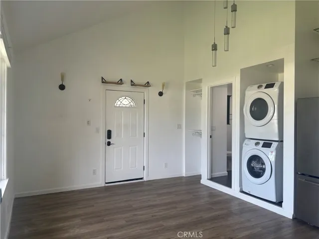 7547 Shoup Ave, West Hills, California 91307