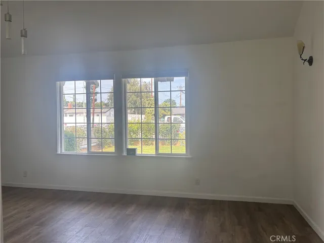 7547 Shoup Ave, West Hills, California 91307