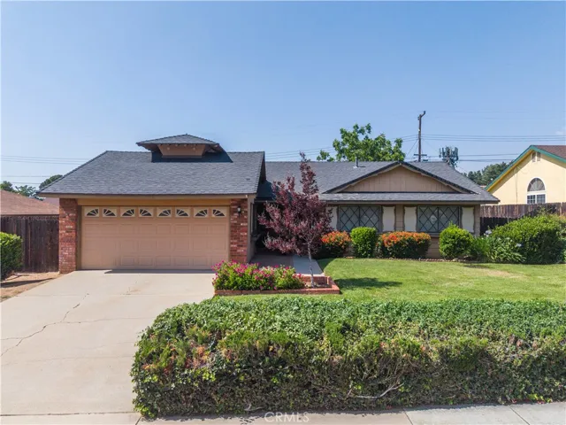35250 Santa Rosa Drive, Yucaipa, California 92399
