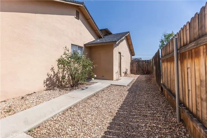 35250 Santa Rosa Drive, Yucaipa, California 92399