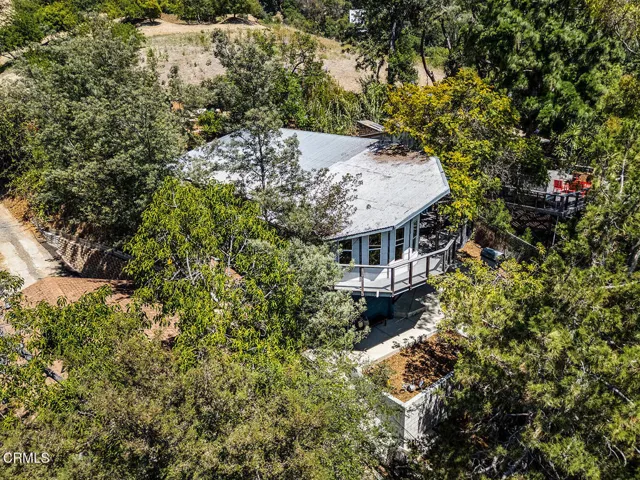 2537 Crestmoore Pl 048-mls