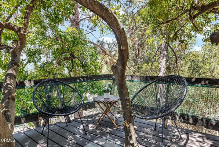 2537 Crestmoore Pl 007-mls