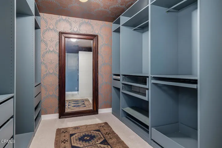 2537 Crestmoore Pl 015-mls