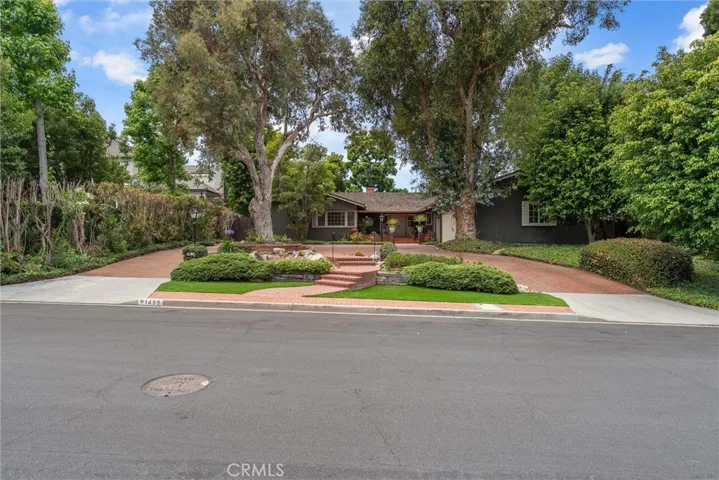 1455 La Perla, Long Beach, California 90815