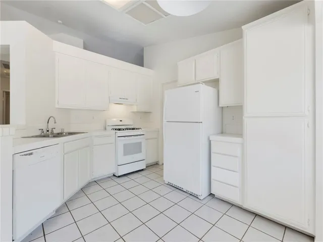 3840 Cobble Court, Palmdale, California 93551
