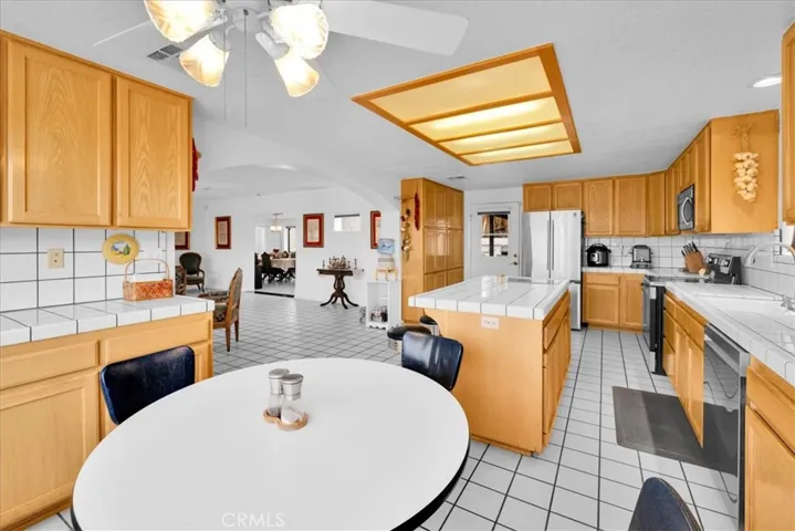 75775 Joe Davis Drive, 29 Palms, California 92277