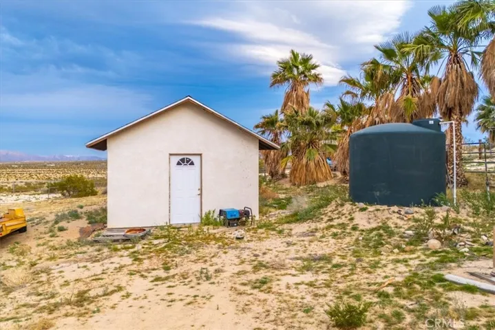 75775 Joe Davis Drive, 29 Palms, California 92277