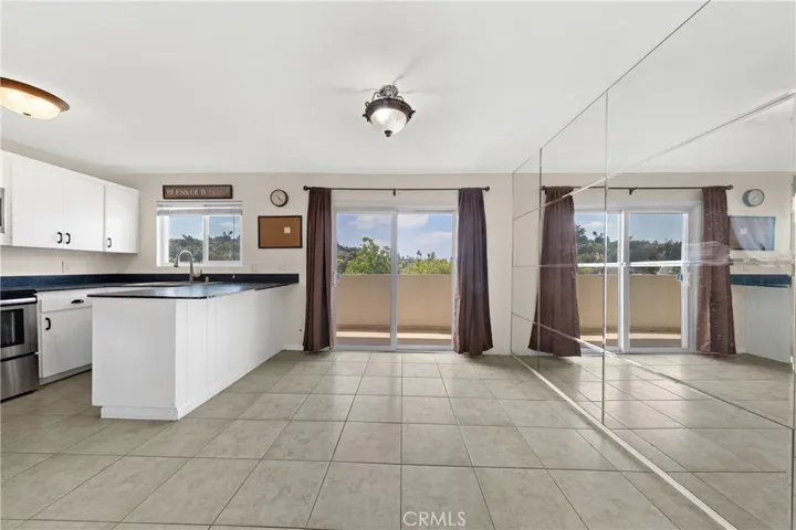 806 E 4th, Escondido, California 92025