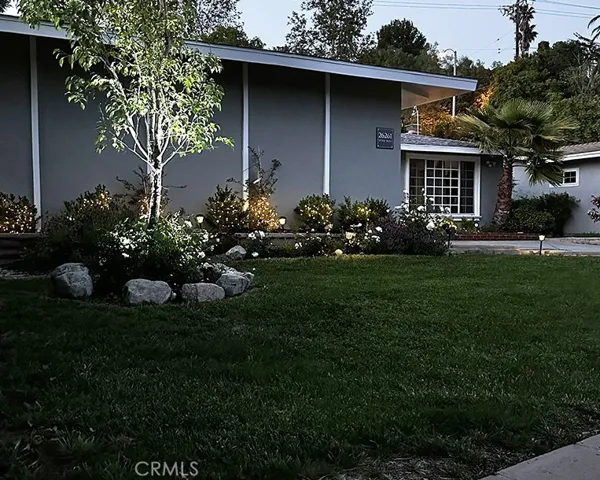 26261 Veva, Calabasas, California 91302