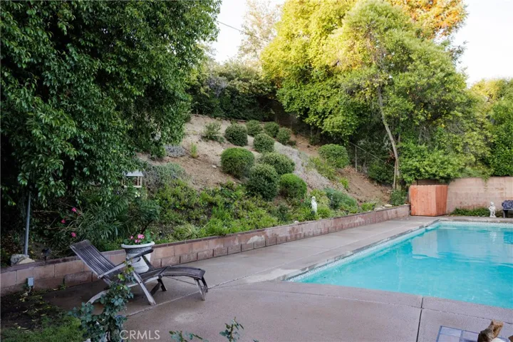 26261 Veva, Calabasas, California 91302