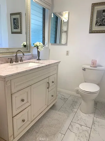 26261 Veva, Calabasas, California 91302