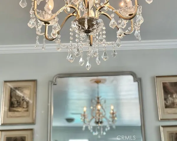 26261 Veva, Calabasas, California 91302