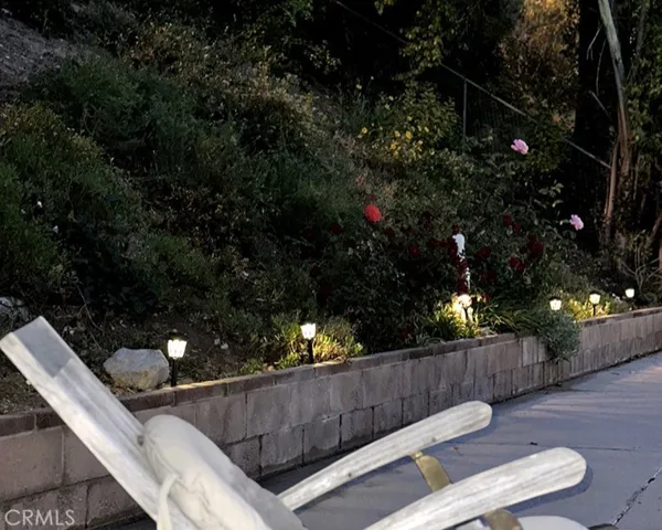 26261 Veva, Calabasas, California 91302
