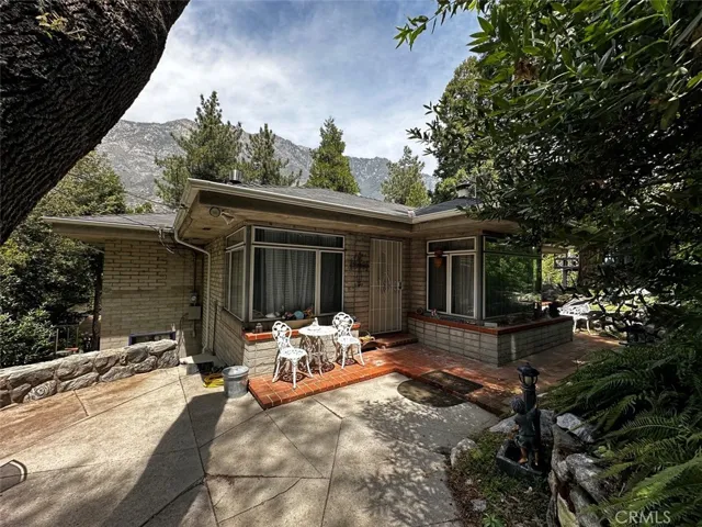 39347 Prospect, Forest Falls, California 92339
