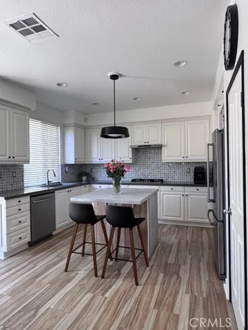 27088 Channel Lane, Valencia, California 91355